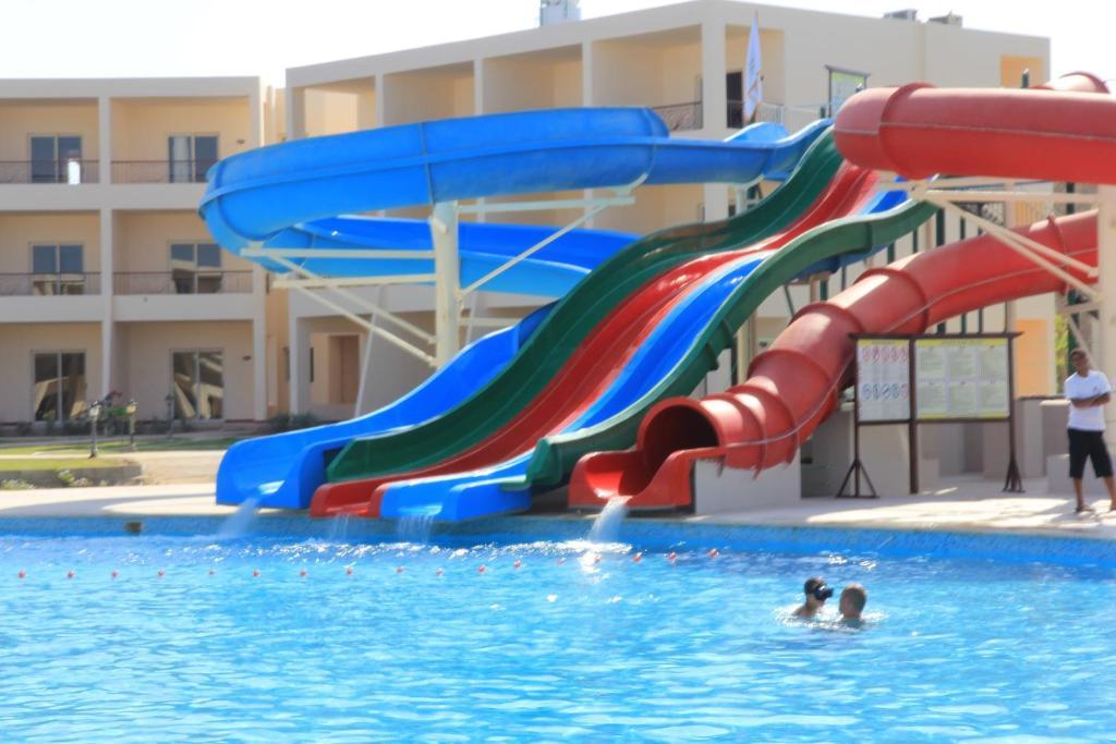 Royal Brayka Beach Resort Abu Dabab Εξωτερικό φωτογραφία