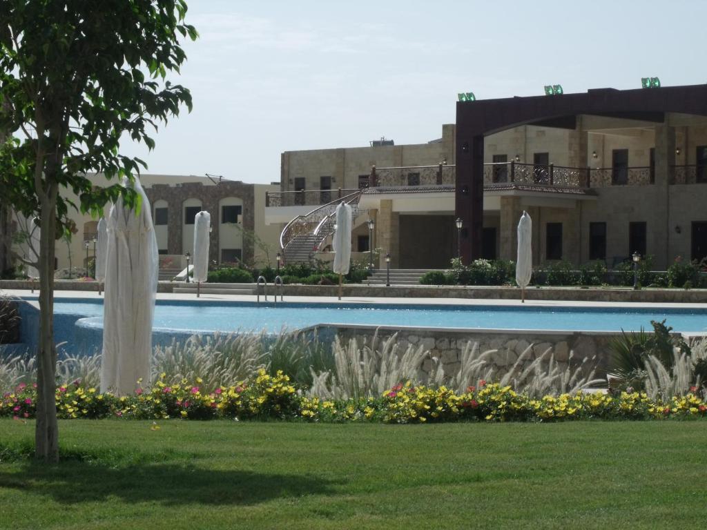 Royal Brayka Beach Resort Abu Dabab Εξωτερικό φωτογραφία